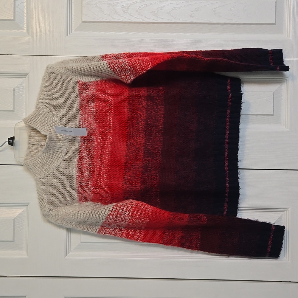 American Eagle sz small ombre sweater NWT